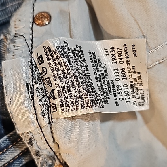 VTG Levi's 501 Cutoffs Shorts Jorts Mid-Rise Whiskering Medium Wash Raw Hem 29 - Picture 6 of 9